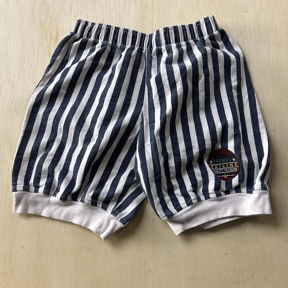 Vintage Trends Shorts Womens Medium Blue Striped Knit Sweat Casual Summer